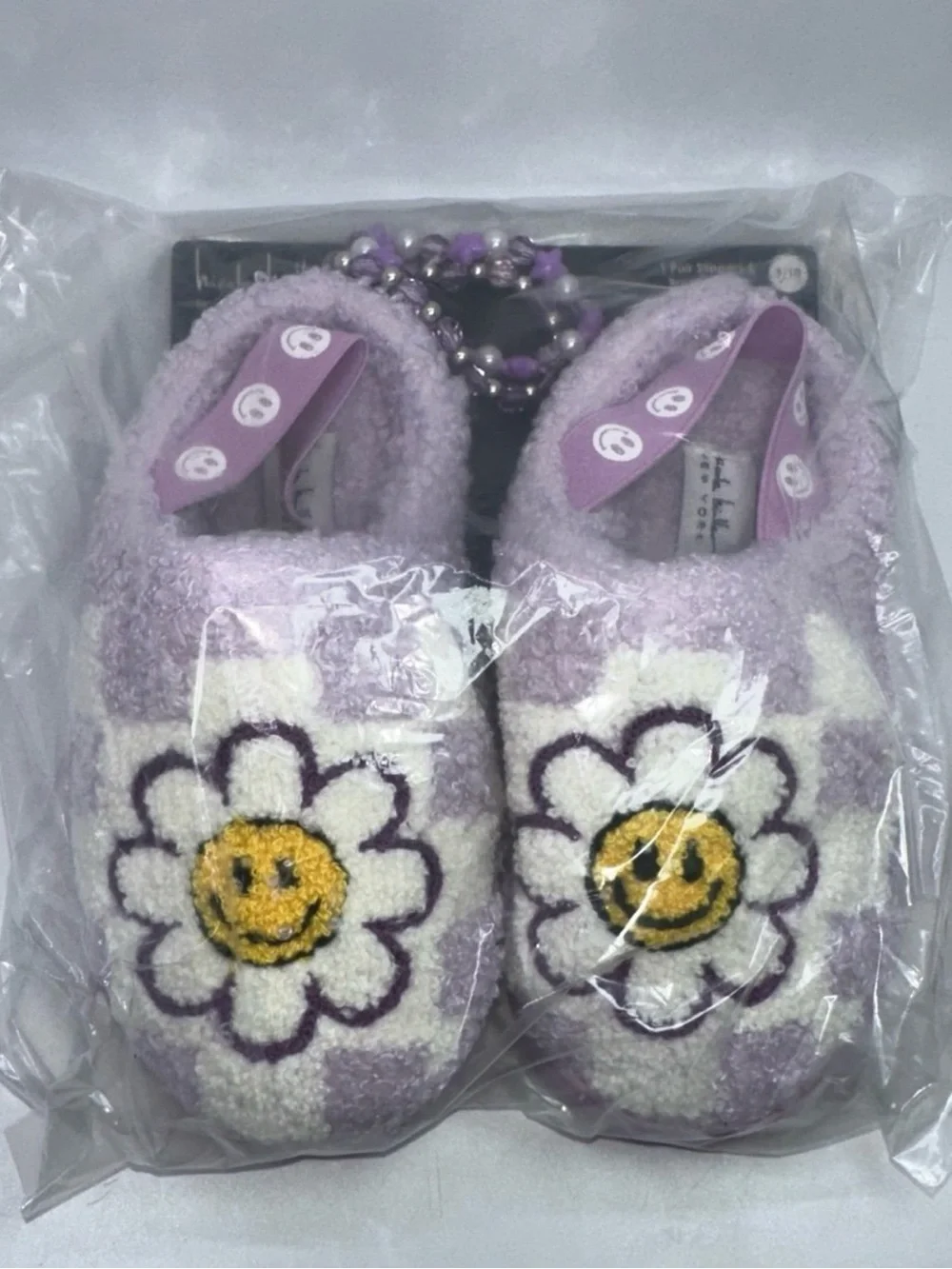 Nicole Miller Girls Purple checkered smiley slippers and bracelet set size 9/10